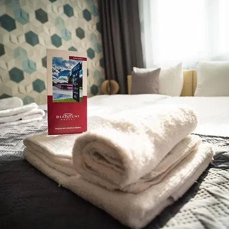 Diament 3* رودا شلاسكا